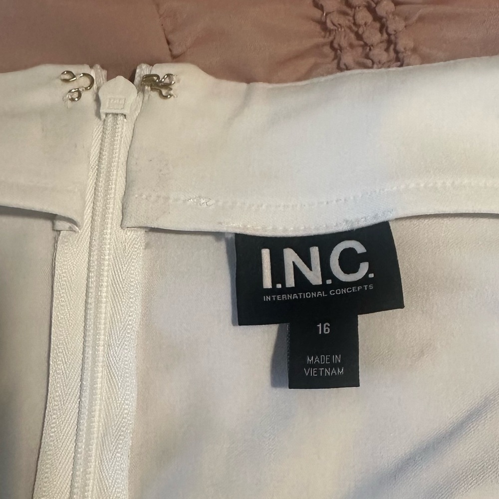 INC White Wrap Skort for Women - Picture 9 of 10